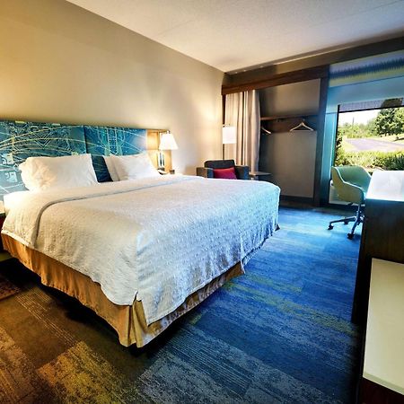 Hampton Inn Флемингтон Экстерьер фото