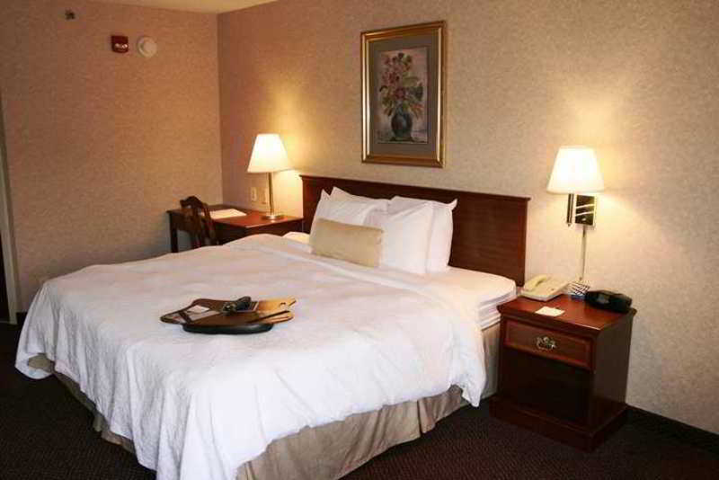 Hampton Inn Флемингтон Номер фото